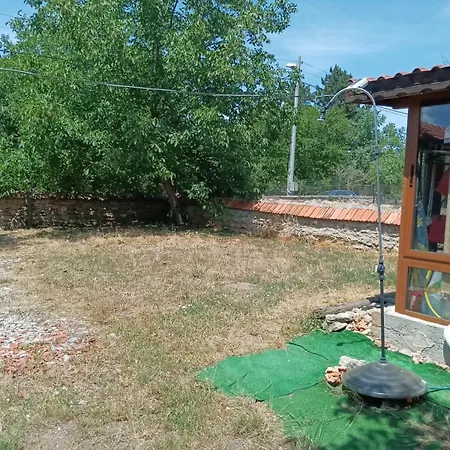 2 Boats Гостевой дом *