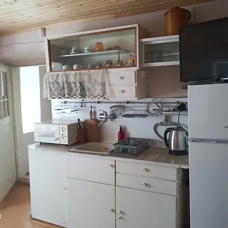 2 Boats Guest house