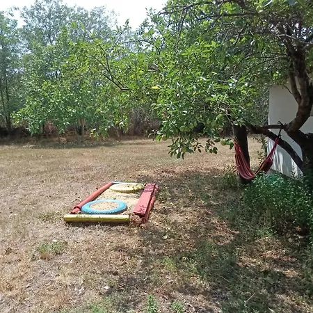 2 Boats Guest house