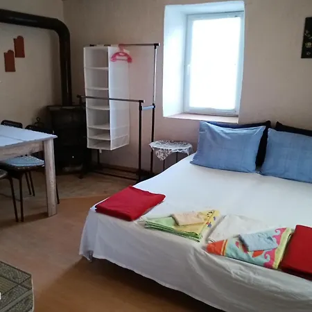 2 Boats Guest house *